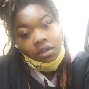 Meet your Posher, Sha